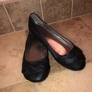 Black Ballerina Flats